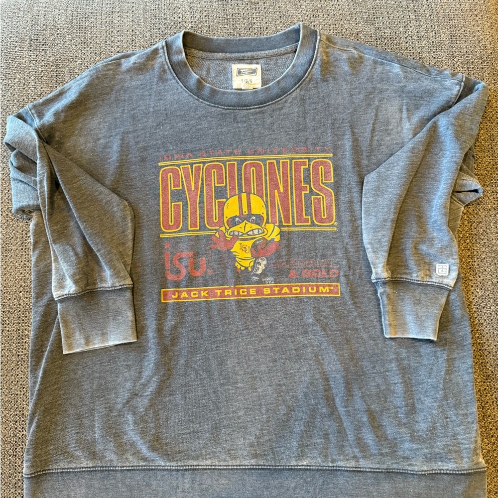 Vintage Grayish Blue Cyclones Graphic Sweatshirt
